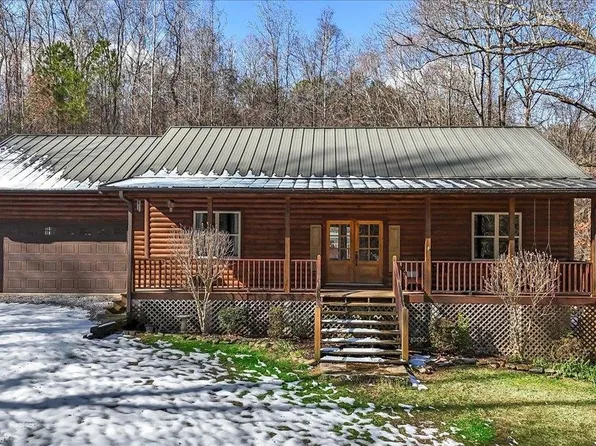238 Clover Ln, Russellville, AL 35653