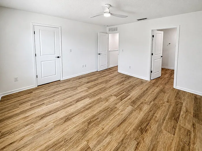 8664 Elmo Rd — Photo 14