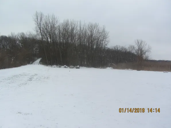 24355 S Moorman Ave, Channahon, IL 60410