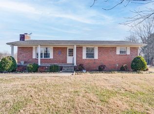 3060 Academy Rd, Portland, TN 37148