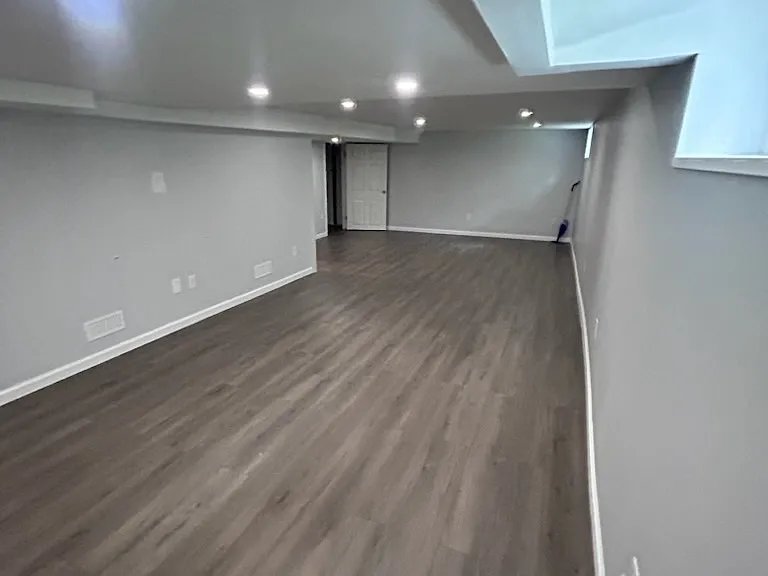 1400 Beaumont Ave — Photo 10