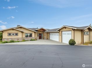 5214 Maritime Ct, Anacortes, WA 98221