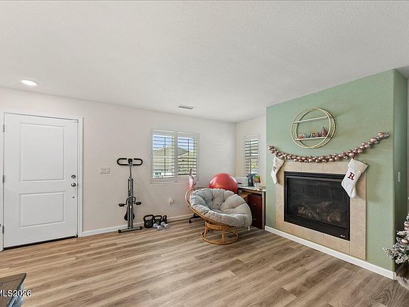 4th image of 651 Osino Dr