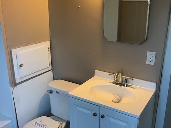 5th image of 12619 Rexwood Ave