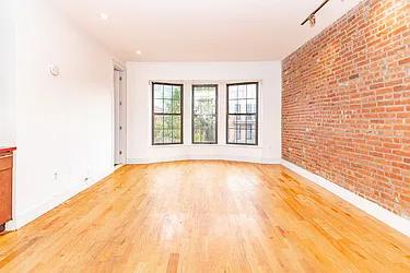 Rented by MySpaceNYC