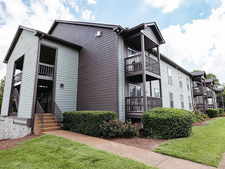 Chase Cove Apartments — Photo 43