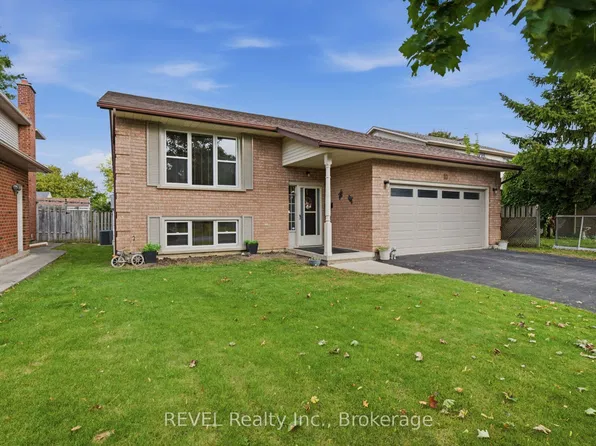 10 Michelle Dr, Saint Catharines, ON L2S 3G7