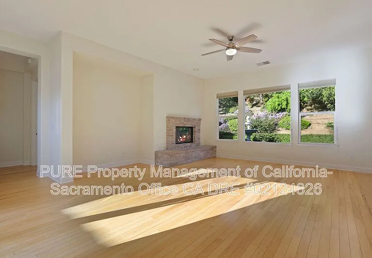 1143 Bevinger Dr — Photo 8
