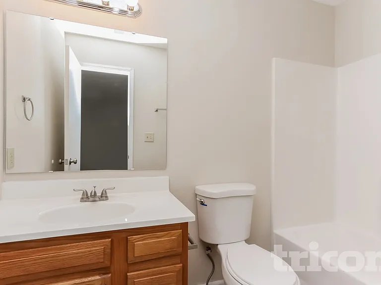 6453 Townsend Way — Photo 9