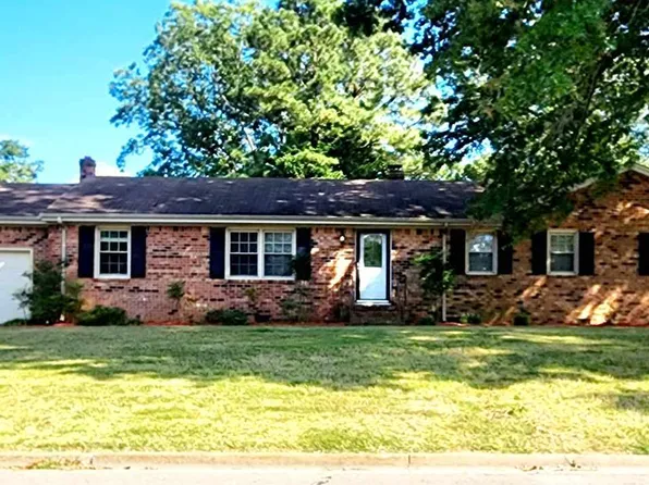 509 Hartswood Ter, Chesapeake, VA 23322