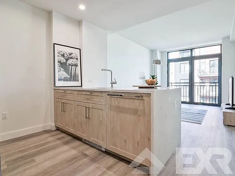 160 Clarkson Ave #6A — Photo 5
