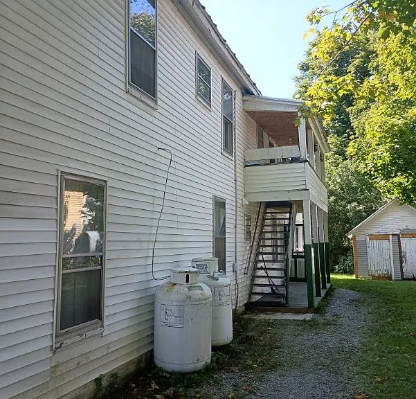 35 Maple St #4 — Photo 12
