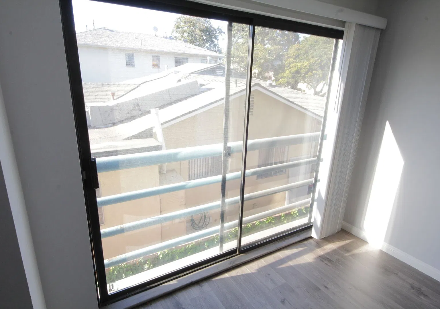 Barrington Townhomes — Photo 4