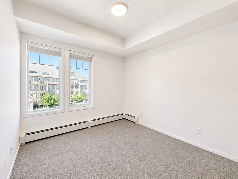 140 Mahogany St S #111 — Photo 23