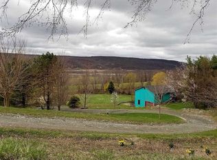 25 Quarry Hill Rd, Millerton, NY 12546