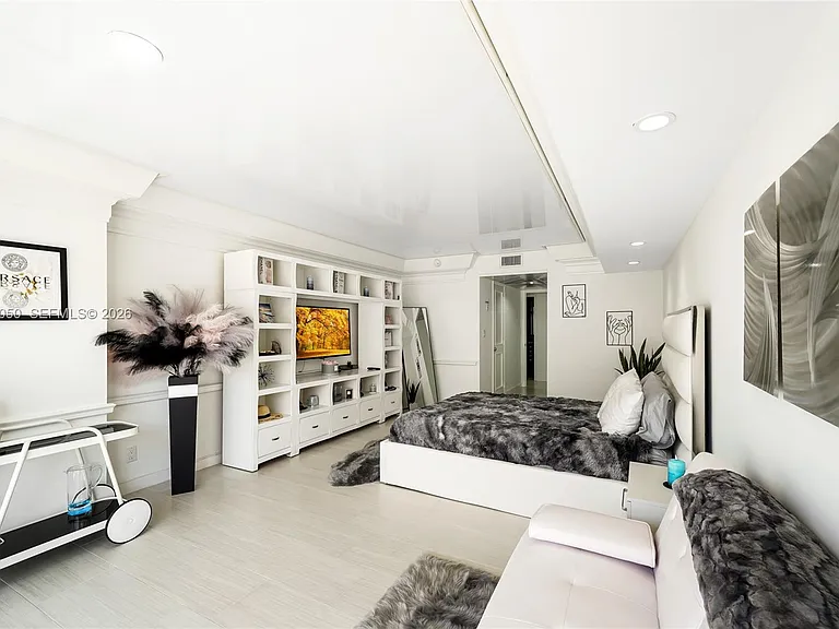 4020 Galt Ocean Dr #1406 — Photo 25