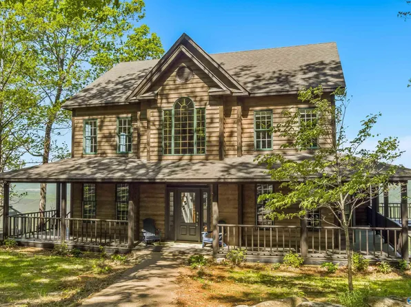 27925 N County Road 89, Mentone, AL 35984