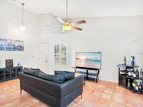 5th image of 1500 Rivers Edge Dr