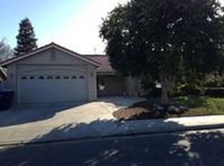 205 Cheney Ln, Coalinga, CA 93210