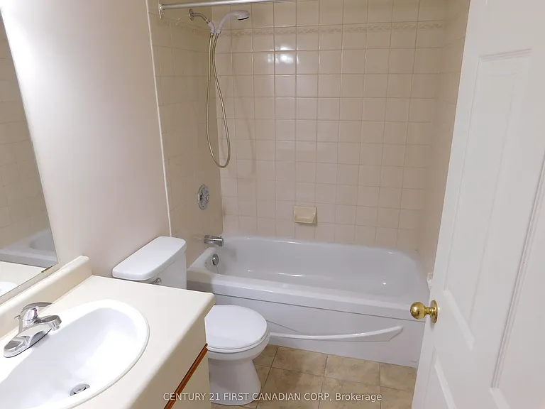 744 Wonderland Rd S #803 — Photo 22