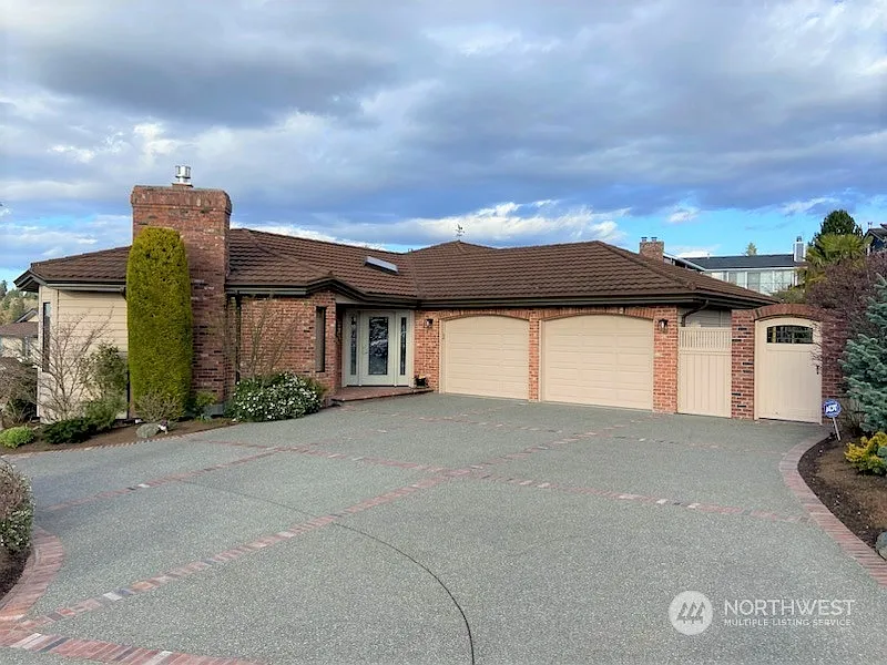 813 S Marine Hills Way photo 1