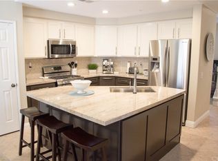 26487 Arboretum Way UNIT 2101, Murrieta, CA 92563