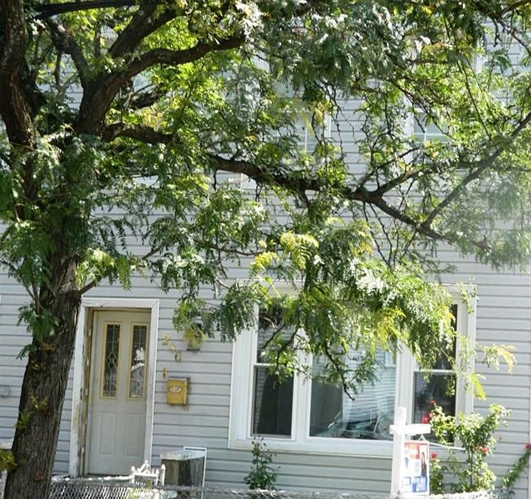 1st image of 286 Hollywood Ave