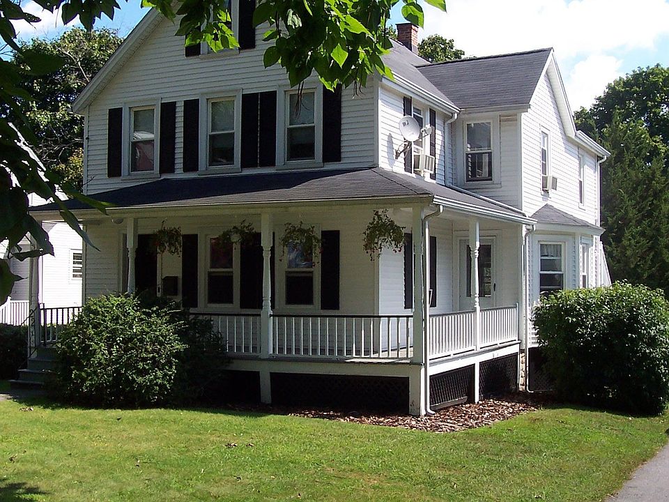 1st image of 22 Bartlett Ave