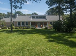 12 Deer Path, Quogue, NY 11959