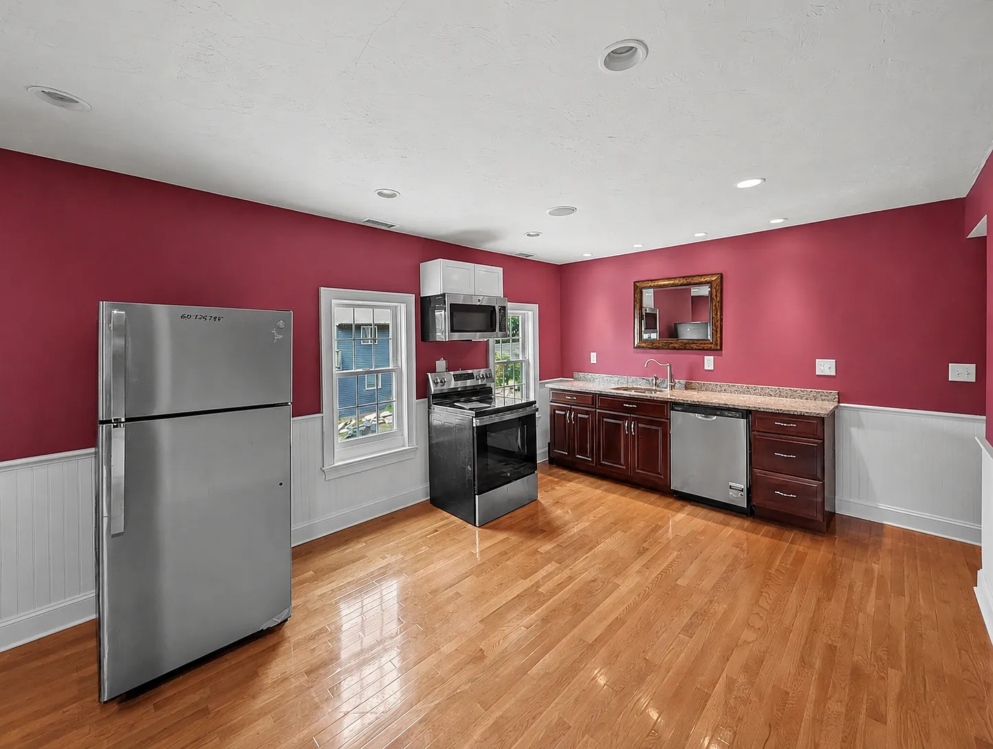 1 bed, 850 sqft, $2,250 — Photo 3