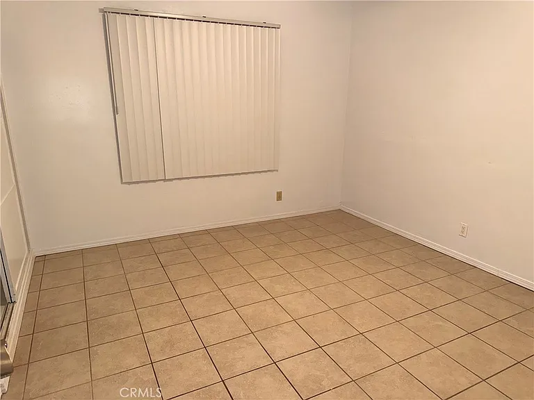 843 W Walnut Ave #B — Photo 8