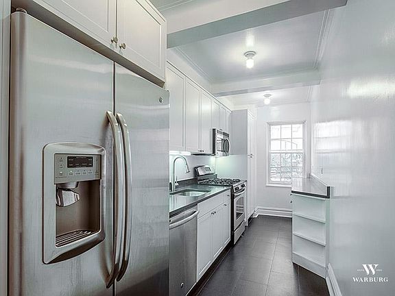 4th image of 51 5th Ave APT 3B
