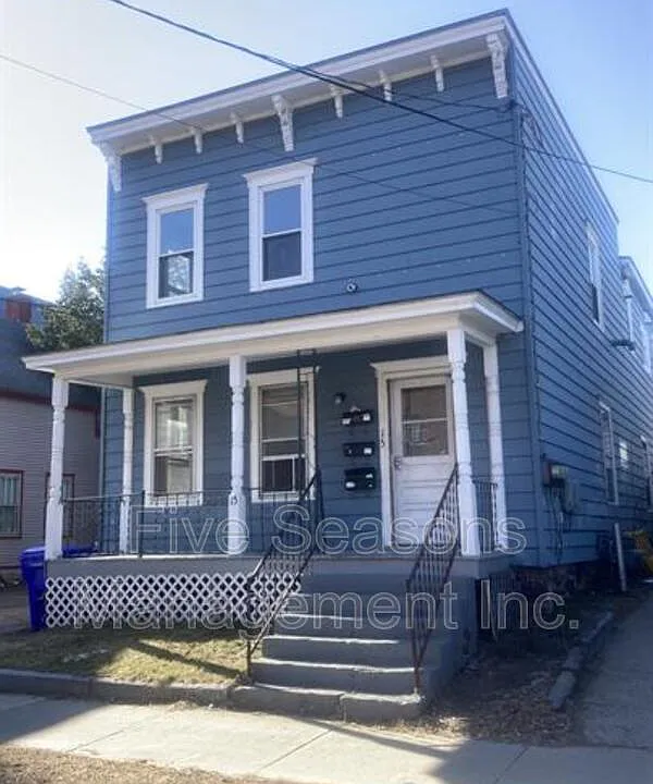 15 Allen St #3