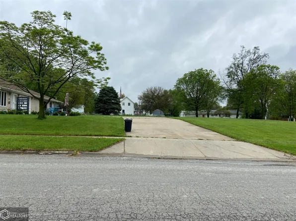 123 W 3rd St, Villisca, IA 50864