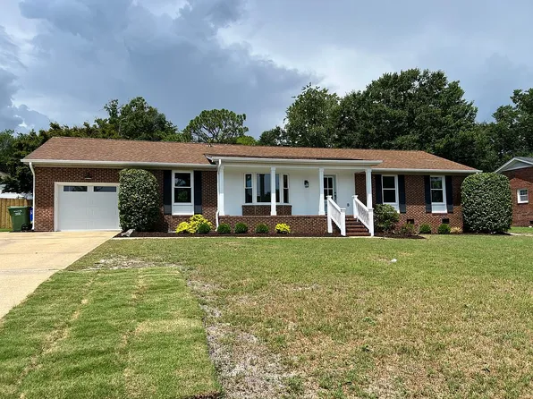 613 Windemere Rd, Wilmington, NC 28405