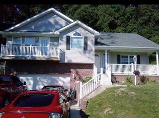 3105 Greenhill Dr, Flatwoods, KY 41139