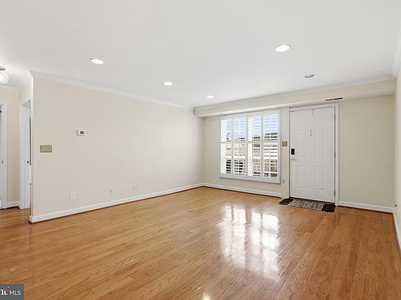 5th image of 1421 N Van Dorn St #A