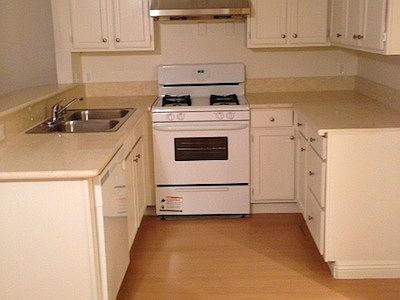 1st image of 10225 Hillhaven Ave APT 203