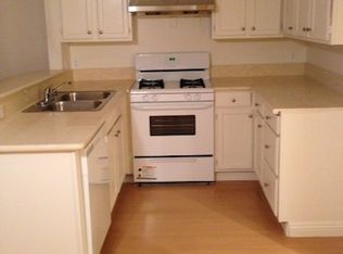 10225 Hillhaven Ave APT 203, Tujunga, CA 91042