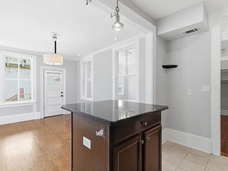 109 E Park Ave #B — Photo 21