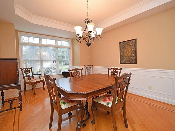 4th image of 8355 Kugler Meadow Ct