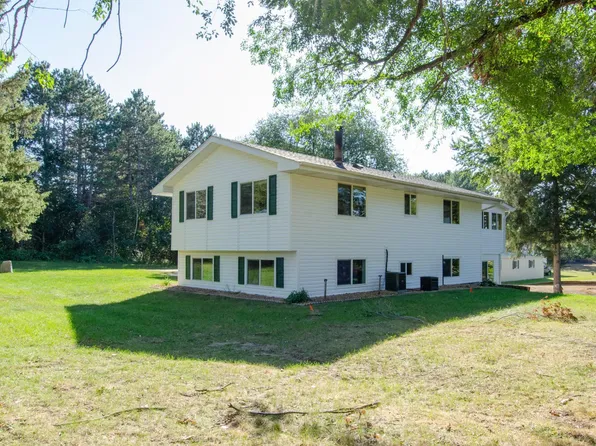 28 305th Ave NW, Cambridge, MN 55008