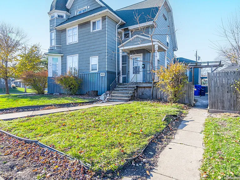 803 N. Broadway — Photo 19
