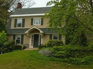 64 Chestnut Hl, Brattleboro, VT 05301