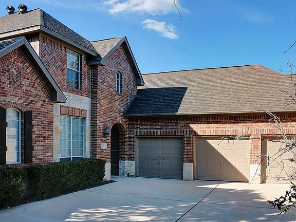 3rd image of 10015 Calley Cir