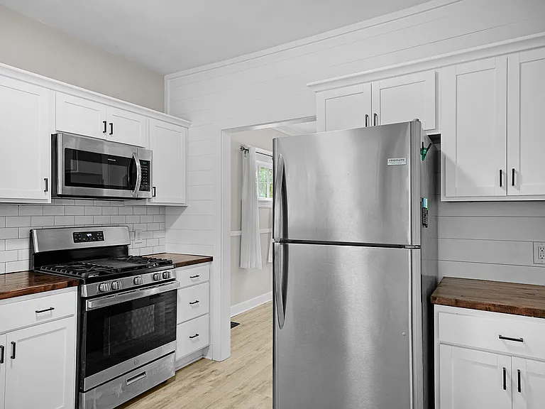 1822 Nelson Ave SE — Photo 15