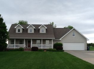 2850 S Smokey Hill Rd, Hastings, NE 68901