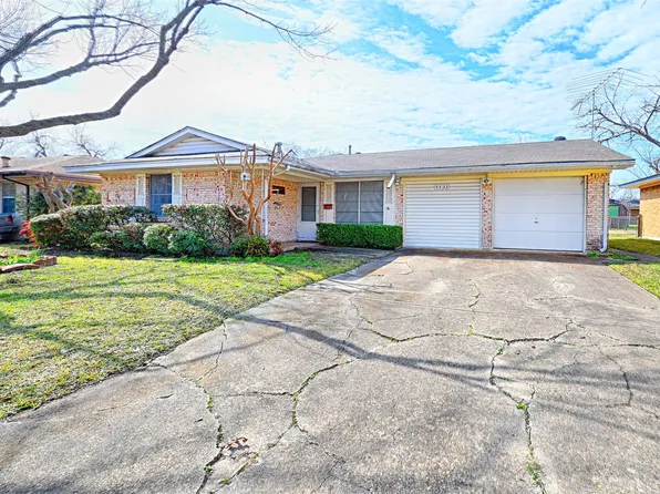 4423 Live Oak Dr, Mesquite, TX 75150