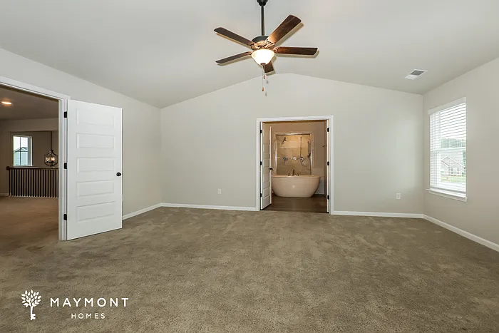 1547 Stinson Ln — Photo 9