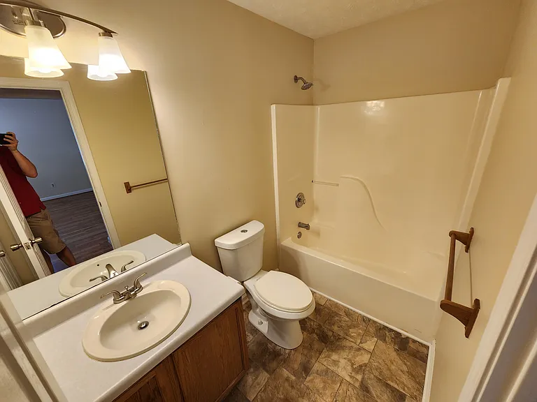 2635 Poplar Ln — Photo 10